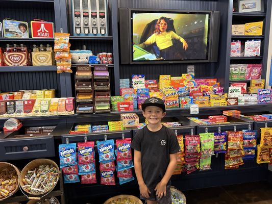 Cravin's Candy Emporium