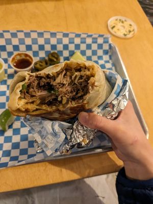 El mariachi birria y tacos by null