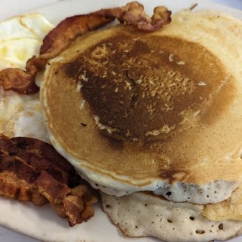 Shore Restaurant - Eggs, bacon, pancakes - Diners Near Me - Lakewood, Ohio Shore Restaurant - Eggs, bacon, pancakes - Diners Near Me - Lakewood, Ohio