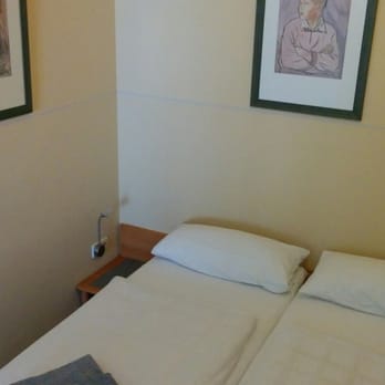 Alte Remise - Bequem: Das Doppelbett. - Bed & Breakfast Near Me - Dresden, SN