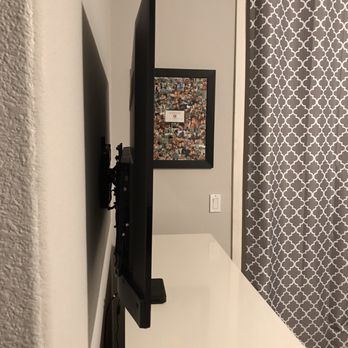 MediaVerge - MB install.  Full motion TV mount purchased from Steve. - TV Mounting Near Me