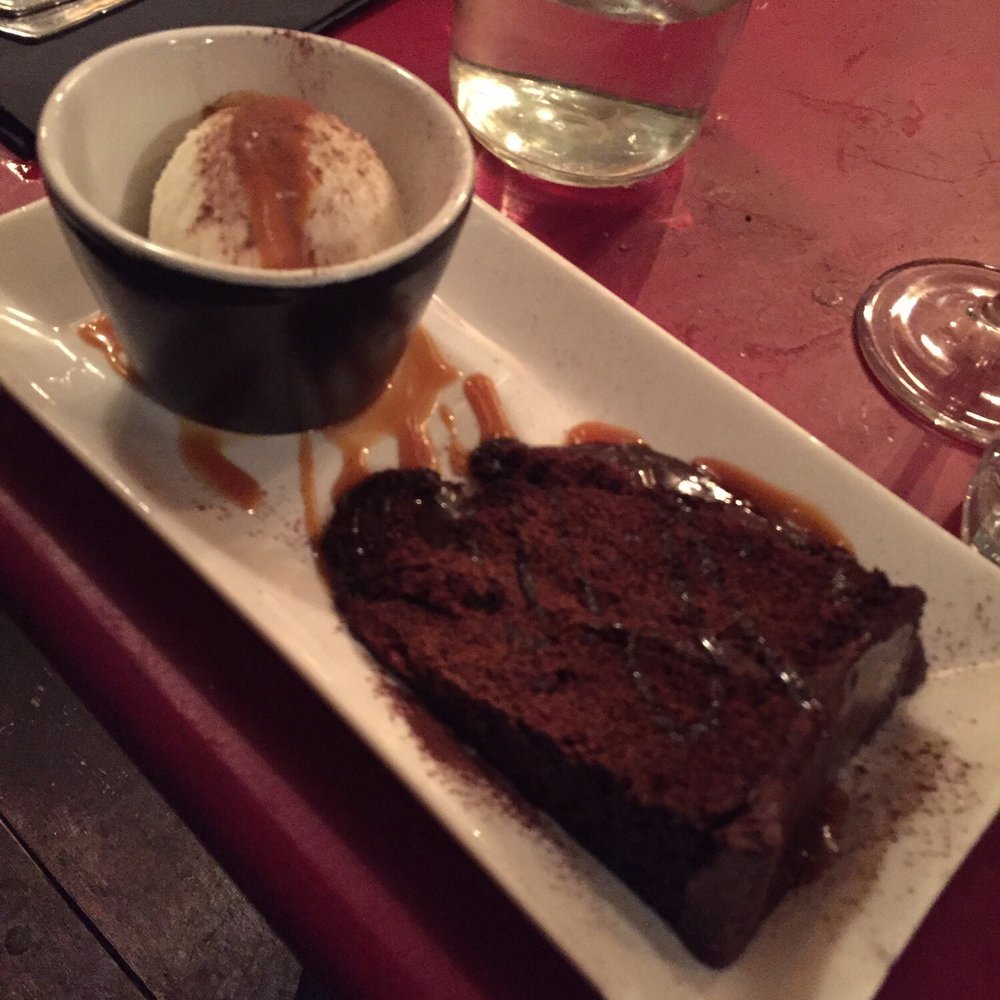 The Social - Chocolate cake with Ice Cream - Tapas Bars Near Me - London, XGL