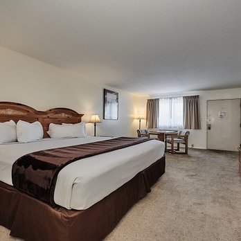 Adventure Inn Durango - King room - Hotels Near Me - Durango, Colorado
