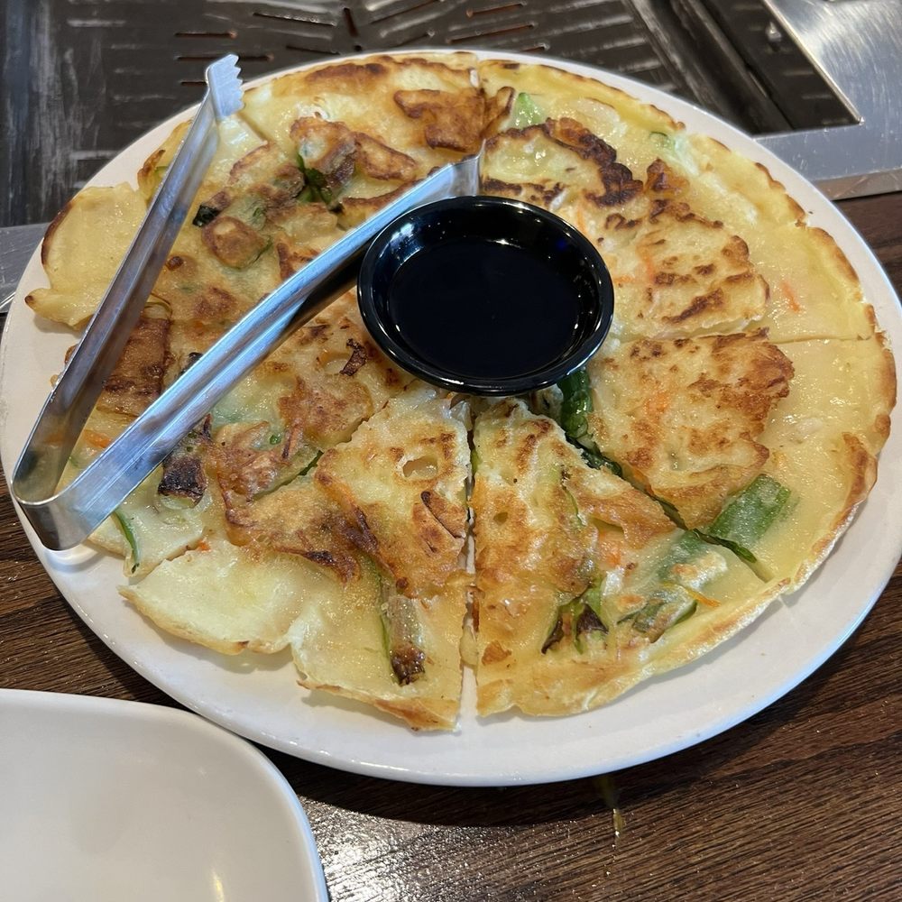Mangetsu - Seafood Pancake - Japanese Near Me - Melbourne, Florida