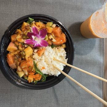 Cherry Blossom - Spicy Garlic Salmon Poke - Asian Fusion Near Me - Carlsbad, California