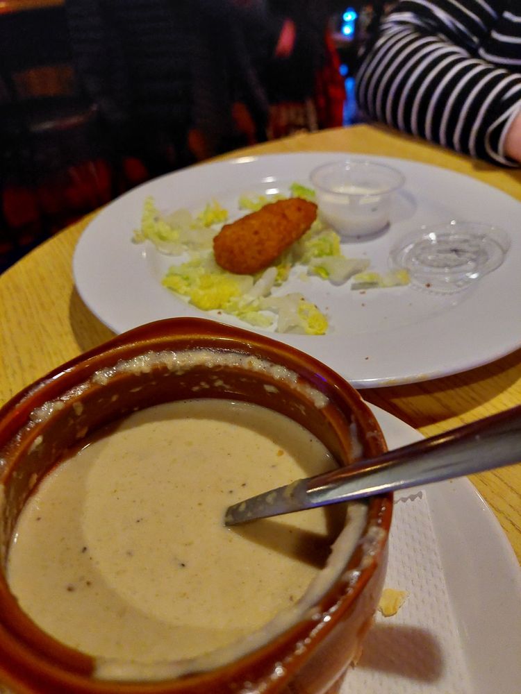 KING’S TAVERN & WINE BAR Updated October 2024 51 Photos & 68