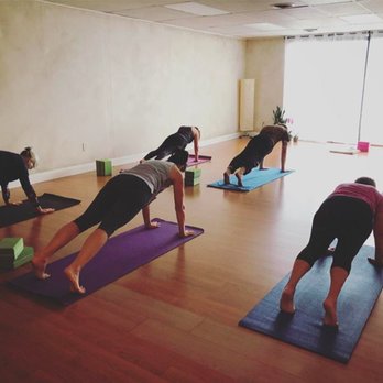 Yoga Harbor - Yoga Near Me - Bloomfield Hills, Michigan