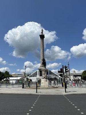 Trafalgar Square by null
