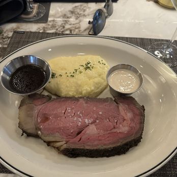 The James - Prime rib, medium rare. (Look how lean!) Puréed potatoes and both au jus and creamy horseradish sauce. - American Near Me - Charleston, South Carolina The James - Prime rib, medium rare. (Look how lean!) Puréed potatoes and both au jus and creamy horseradish sauce. - American Near Me - Charleston, South Carolina