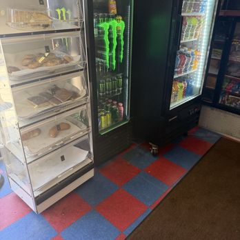 Bayview Mini Market - Delis Near Me - Inwood, New York