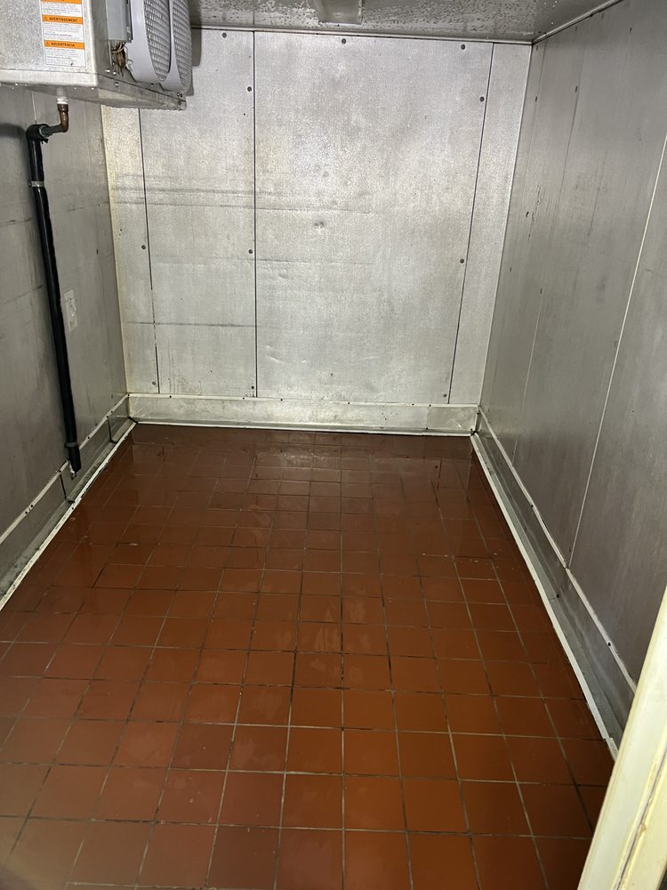 Slide of L & J Remodeling