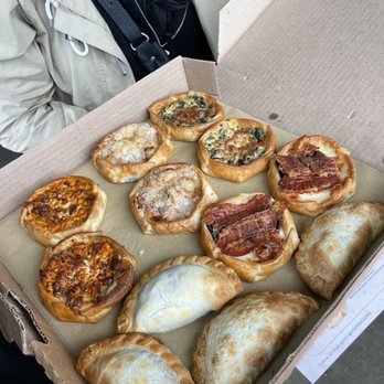 Vinoma - Empanadas Near Me - Rohnert Park, California