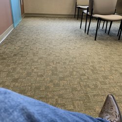 Cincinnati Eye Institute - Emergency eye department sitting area