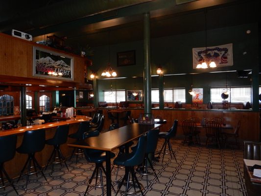 Phoenix Bar & Grill by null