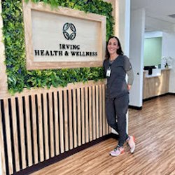 Irving Health and Wellness Clinic - Entrance of Irving wellness clinic