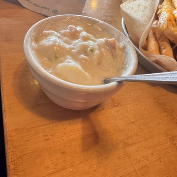Bennett's Fish Shack - Clam Chowder - Fish & Chips Near Me - Westport, Washington Bennett's Fish Shack - Clam Chowder - Fish & Chips Near Me - Westport, Washington