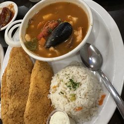 Mariscos La Costa - Mariscos soup with Chicharron de Pescado and white rice
