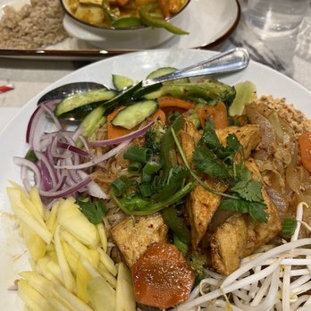Sugar & Spice - Thai Near Me - Cambridge, Massachusetts