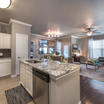 Olympus Las Colinas - Apartments Near Me - Irving, Texas Olympus Las Colinas - Apartments Near Me - Irving, Texas