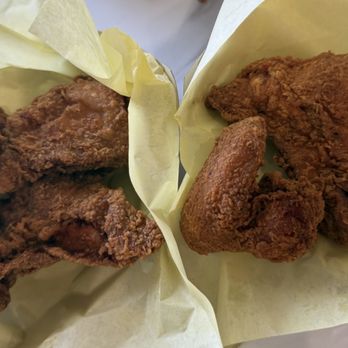 Louisiana Famous Fried Chicken - Mix chicken pieces. Big and tasty - Fast Food Near Me - Rowlett, Texas Louisiana Famous Fried Chicken - Mix chicken pieces. Big and tasty - Fast Food Near Me - Rowlett, Texas