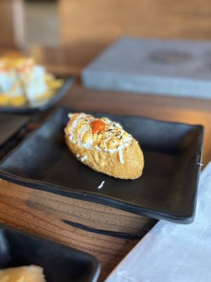 Kan Sushi by null