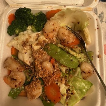 Ayothaya - Frederickson - Garlic Shrimp - Thai Near Me - Puyallup, Washington