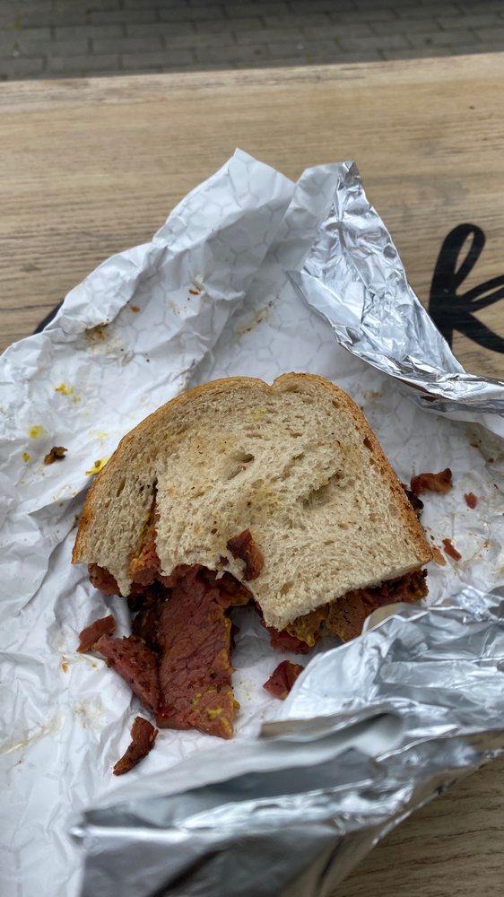 DAVE’S GENUINE DELI Updated October 2024 30 Photos & 27 Reviews