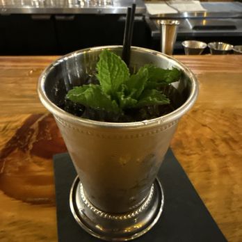 Dumbwaiter Restaurant - Blackberry mint julep - Southern Near Me - Mobile, Alabama