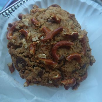 Funny Face Bakery - Pretzel chocolate chip cookie - Cupcakes Near Me - New York, New York