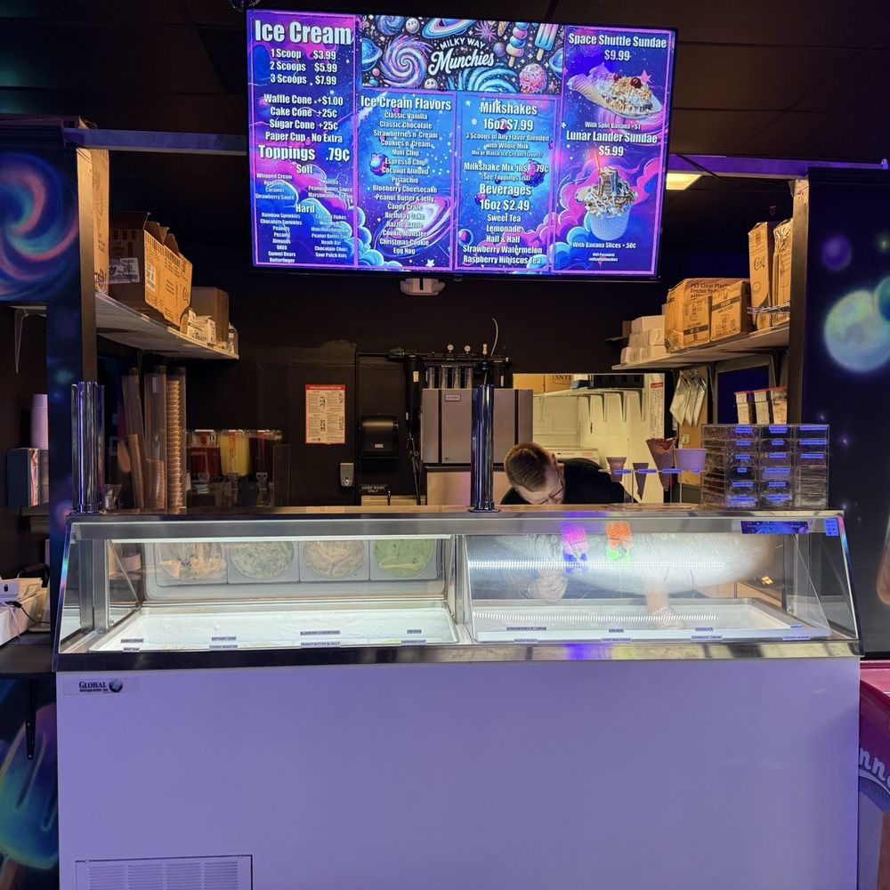 Planet Munchies - Counter - Ice Cream & Frozen Yogurt Near Me - Titusville, Florida Planet Munchies - Counter - Ice Cream & Frozen Yogurt Near Me - Titusville, Florida