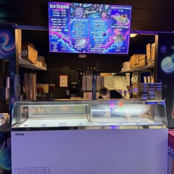 Planet Munchies - Counter - Ice Cream & Frozen Yogurt Near Me - Titusville, Florida Planet Munchies - Counter - Ice Cream & Frozen Yogurt Near Me - Titusville, Florida