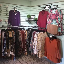 Freestyle Salon & Boutique - Boutique clothing sizes small - 3xl
