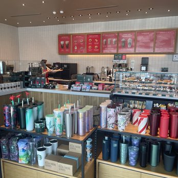 Starbucks - a coffee shop with many different types of coffee - Coffee & Tea Near Me - Charlotte, North Carolina Starbucks - a coffee shop with many different types of coffee - Coffee & Tea Near Me - Charlotte, North Carolina