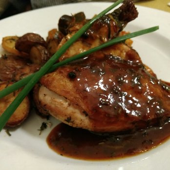 The Senator - Chicken Supreme - Breakfast & Brunch Near Me - Toronto, Ontario The Senator - Chicken Supreme - Breakfast & Brunch Near Me - Toronto, Ontario