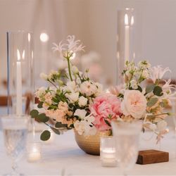 White Trail Social & Garden Club : A Flower Farm