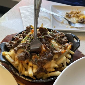 Hungry Crowd - Deep Dirty Fries Brunch - New American Near Me - Los Angeles, California Hungry Crowd - Deep Dirty Fries Brunch - New American Near Me - Los Angeles, California