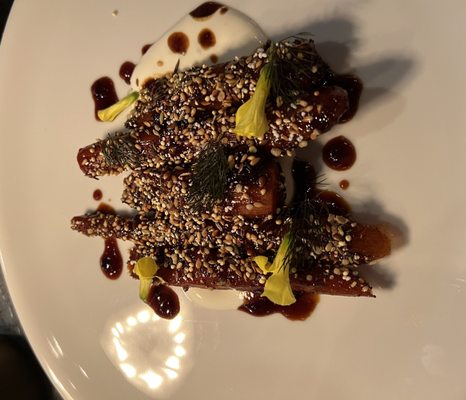 Uccello Lounge by null