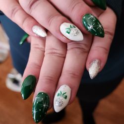 Phoenix Nails & Spa