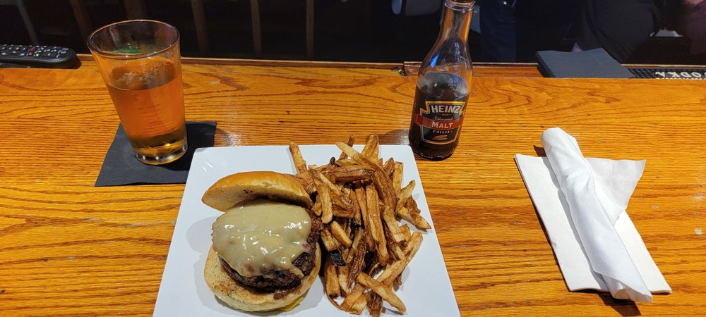 Social spots from Trio Bar And Grill