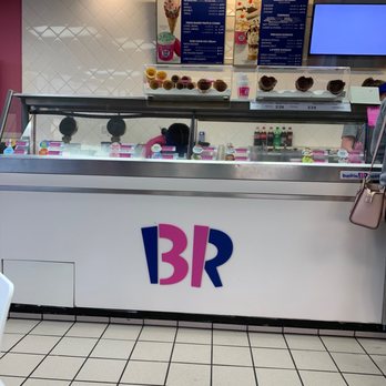 Baskin-Robbins - Ice Cream & Frozen Yogurt Near Me - Salem, Oregon Baskin-Robbins - Ice Cream & Frozen Yogurt Near Me - Salem, Oregon