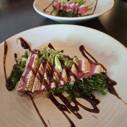 The 1890 Pub & Bistro - 1890 Pub & Bistro Ahi Tuna