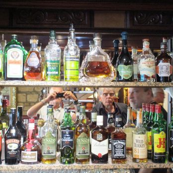 L'Aventure - Bar - Brasseries Near Me - Lyon, 69