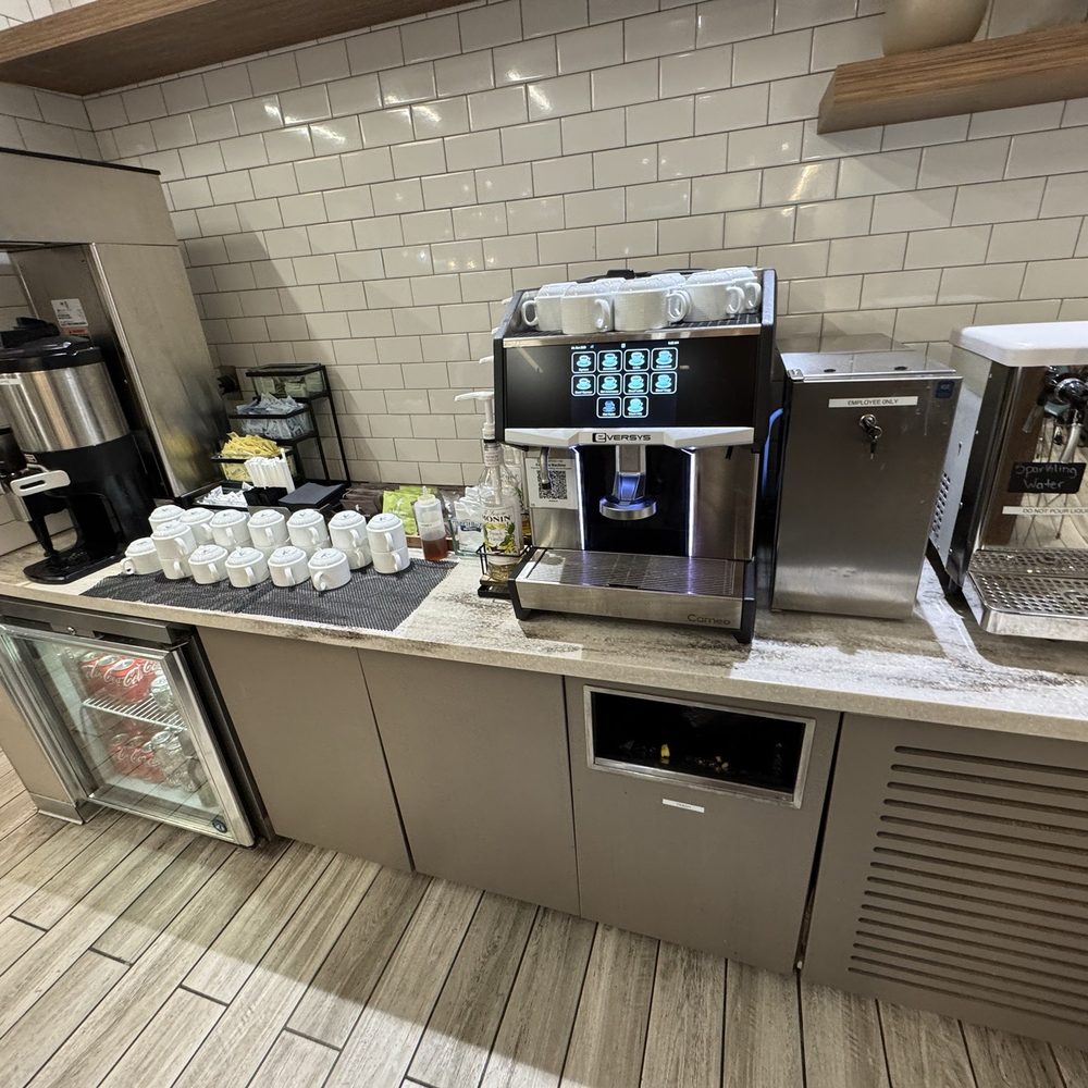 Escape Lounges - The Centurion Studio Partner - Coffee bar - espresso machine - Airport Lounges Near Me - Burlington, Kentucky Escape Lounges - The Centurion Studio Partner - Coffee bar - espresso machine - Airport Lounges Near Me - Burlington, Kentucky