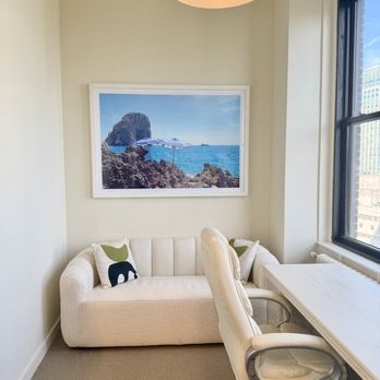 Park Slope Therapy - Modern and light therapy office in Brooklyn, NY. - Psychologists Near Me - Brooklyn, New York Park Slope Therapy - Modern and light therapy office in Brooklyn, NY. - Psychologists Near Me - Brooklyn, New York
