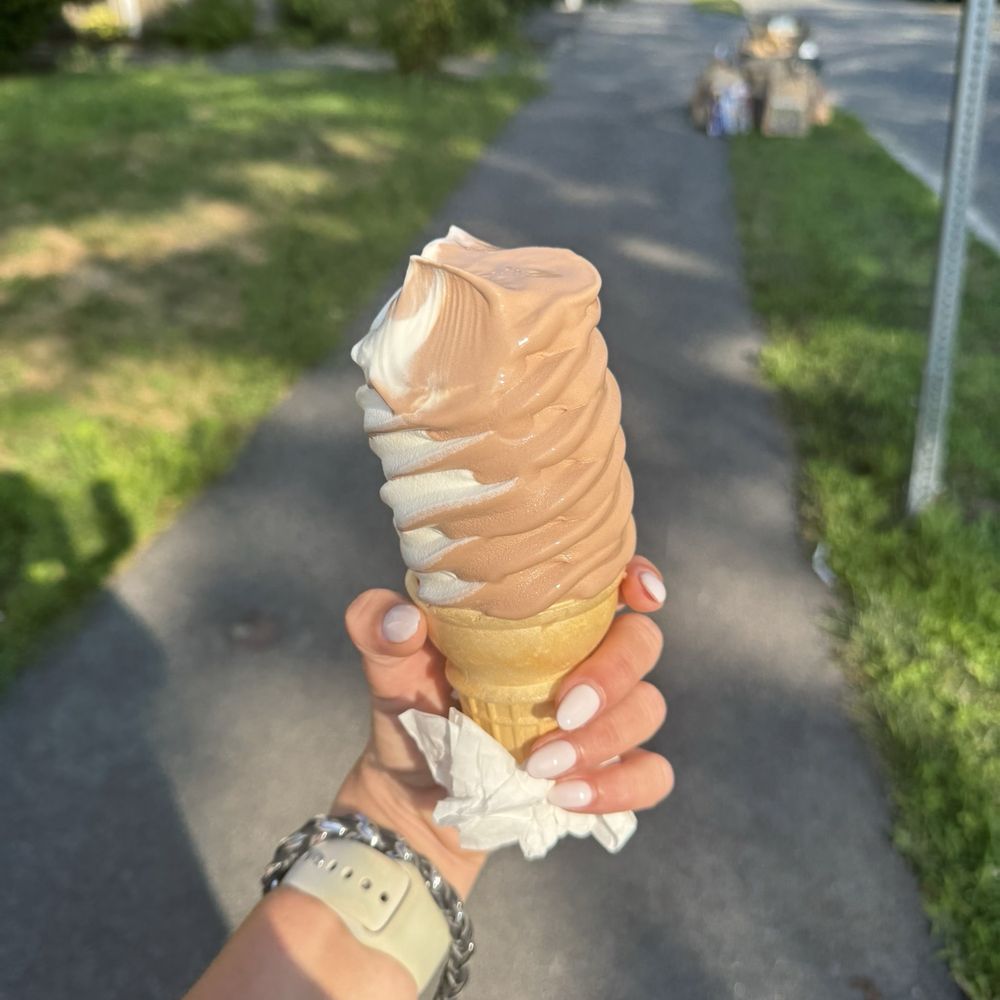 Chocolate and vanilla twist soft serve Chocolate and vanilla twist soft serve