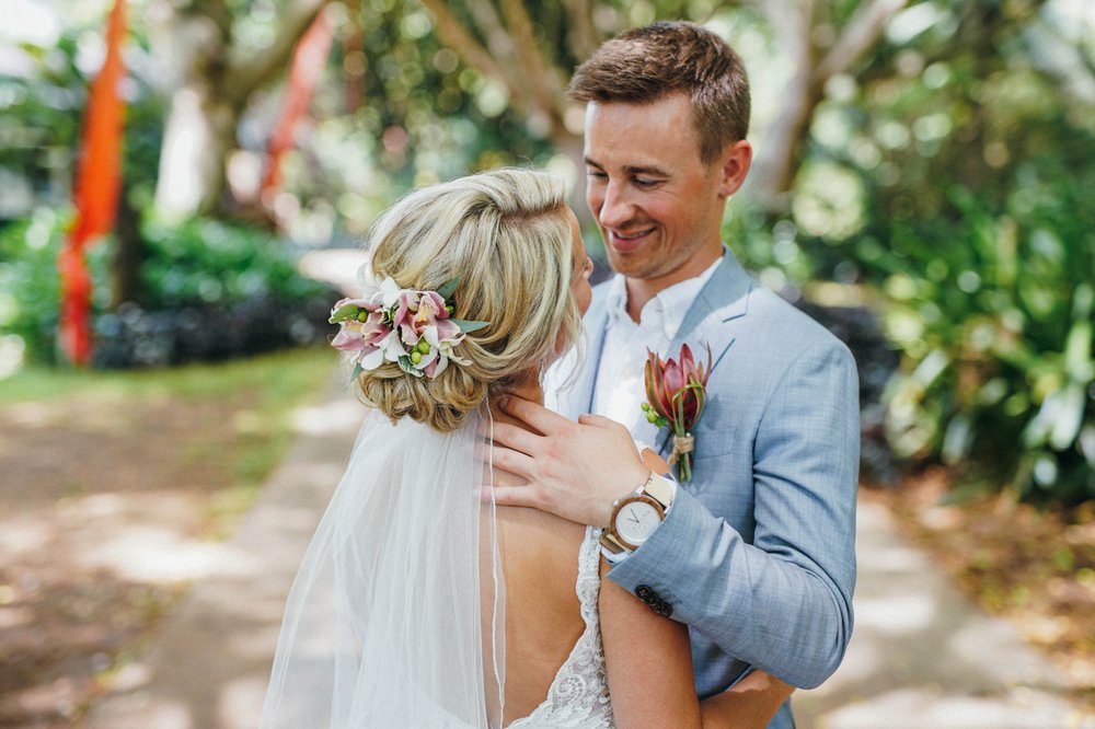 MR. FLOWERS Updated September 2024 21 Photos & 17 Reviews 4835