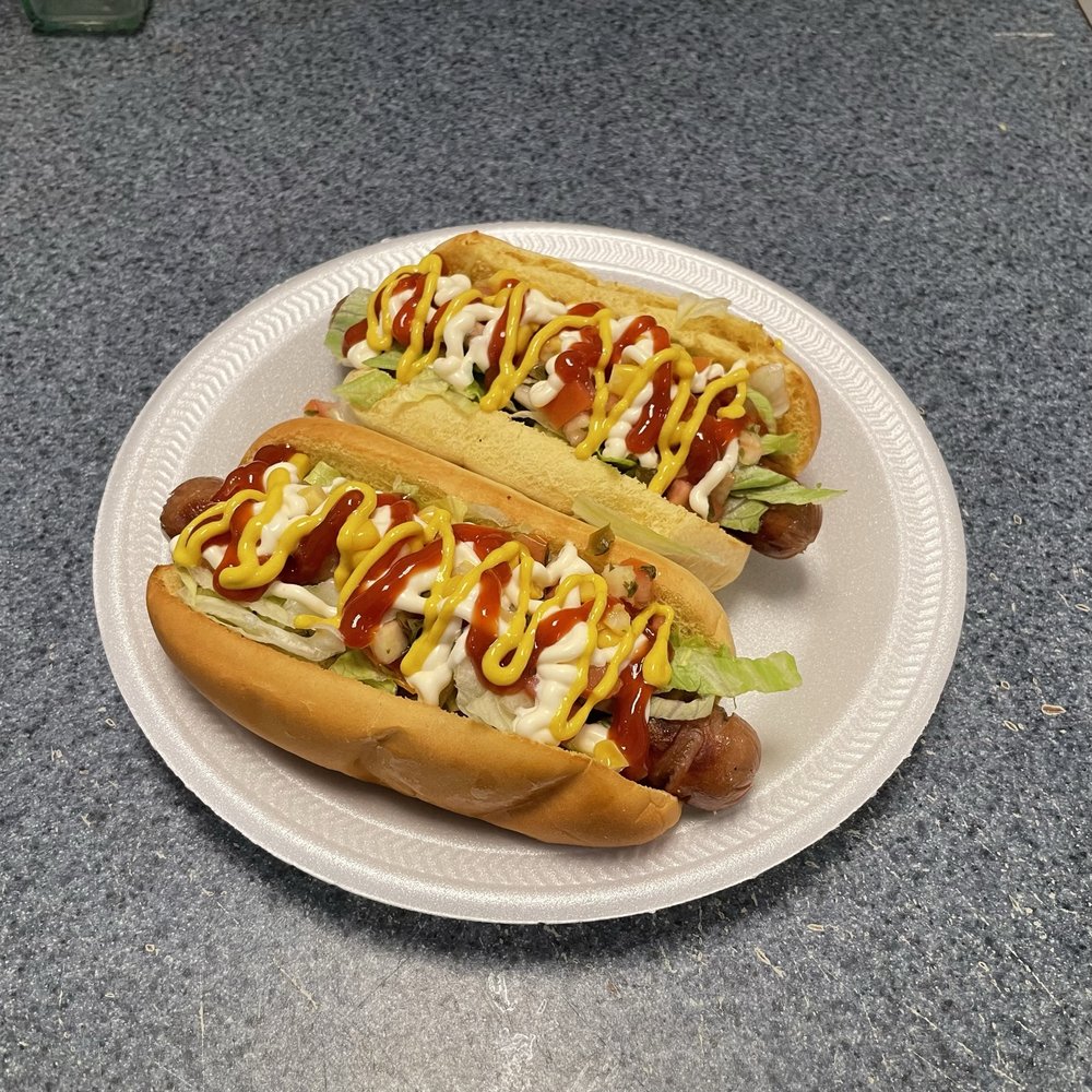 MI MUNDO COFFEE SHOP Updated August 2024 46 Photos 42 Elm St