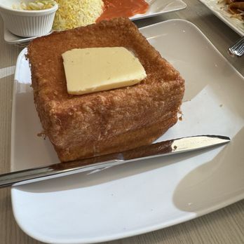 Little Ring Cafe - Hong Kong Style Cafe Near Me - Markham, Ontario