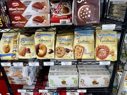 Gusto Grocery Deli & Bistro by null