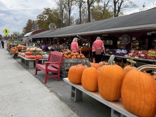 Joseph's Wayside Market by null